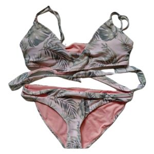 Tropical Leaf Bikini Set